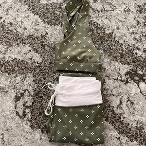 Sarah’s Day x White Fox Set